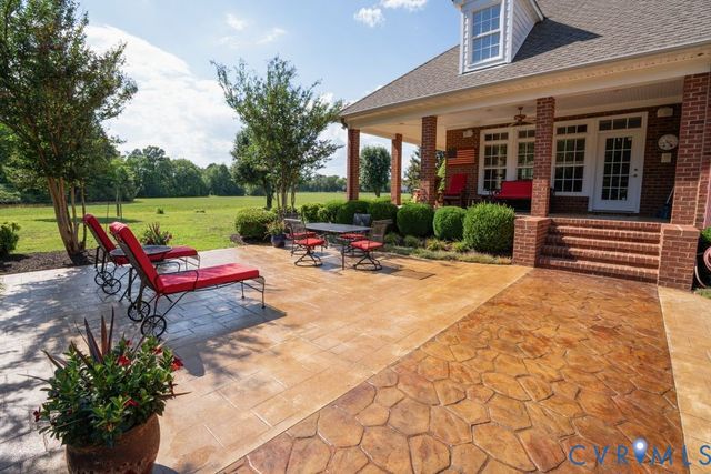 14319 Blunts Bridge Rd, Ashland, VA 23005