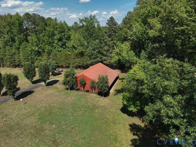 14319 Blunts Bridge Rd, Ashland, VA 23005