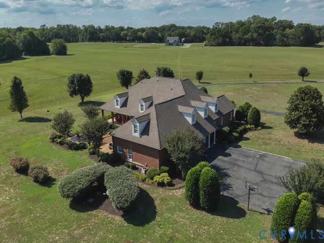 14319 Blunts Bridge Rd, Ashland, VA 23005