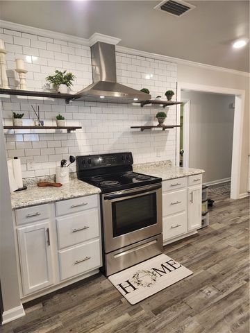 112 Sutherland Drive, Brunswick, GA 31525