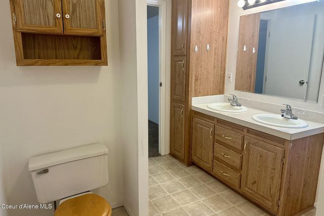 668 W Minnesota Ave, Hayden, ID 83835