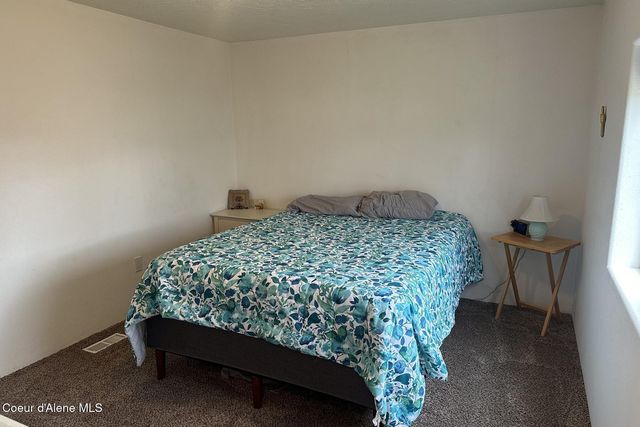 668 W Minnesota Ave, Hayden, ID 83835