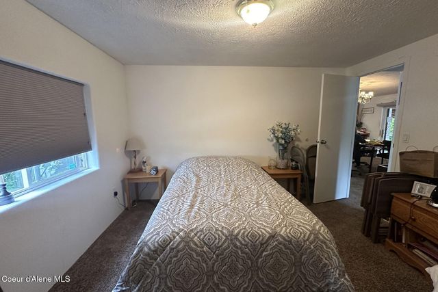 668 W Minnesota Ave, Hayden, ID 83835