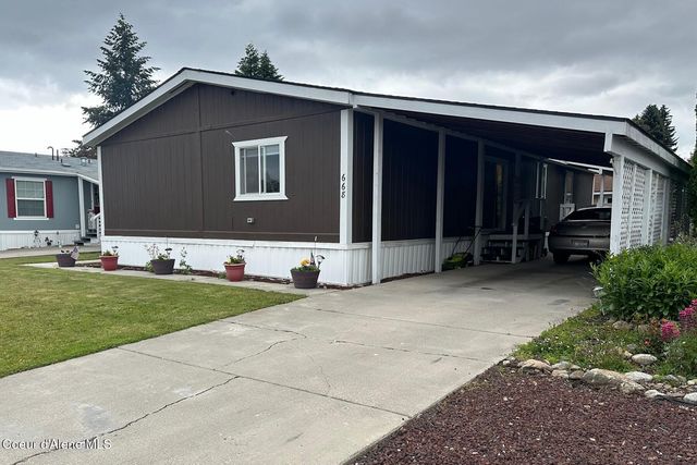 668 W Minnesota Ave, Hayden, ID 83835