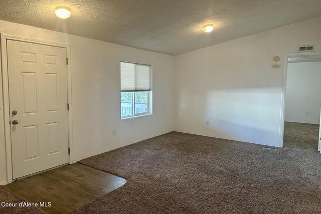 668 W Minnesota Ave, Hayden, ID 83835