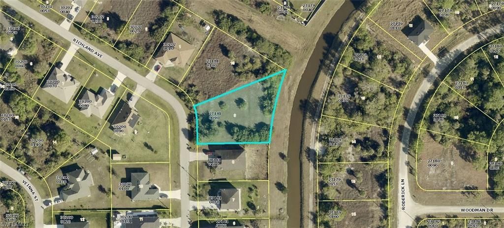 1912 Richland AVE, LEHIGH ACRES, FL 33972 — photo 2