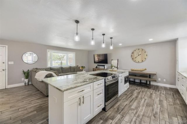 9357 W Brittany Avenue, Littleton, CO 80123