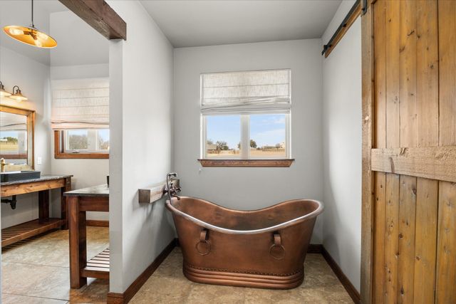 3512 Lakota Court, Granbury, TX 76048