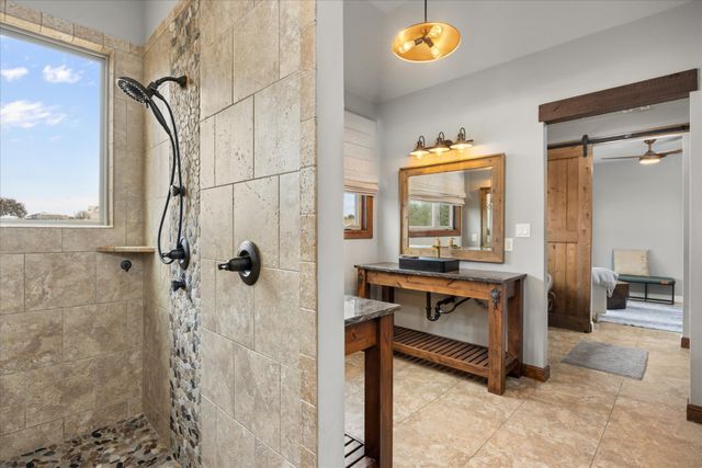 3512 Lakota Court, Granbury, TX 76048