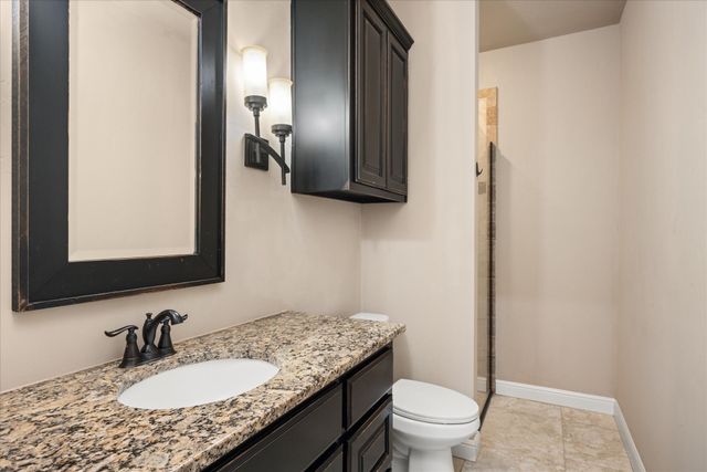 3512 Lakota Court, Granbury, TX 76048