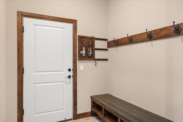 3512 Lakota Court, Granbury, TX 76048