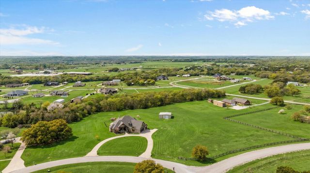 3512 Lakota Court, Granbury, TX 76048