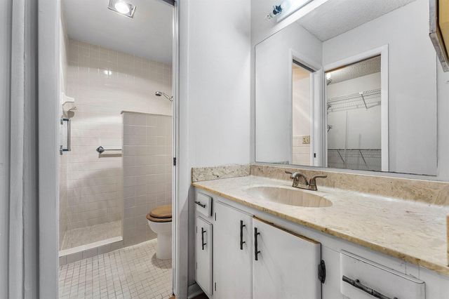 900 NW 30th Avenue D, Delray Beach, FL 33445