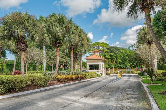 900 NW 30th Avenue D, Delray Beach, FL 33445