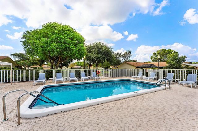 900 NW 30th Avenue D, Delray Beach, FL 33445