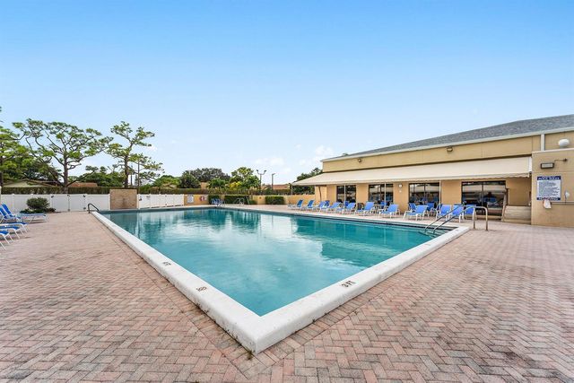 900 NW 30th Avenue D, Delray Beach, FL 33445