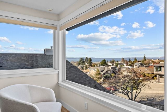 712 Alder Street, Edmonds, WA 98020