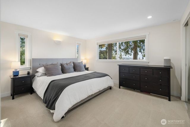 712 Alder Street, Edmonds, WA 98020