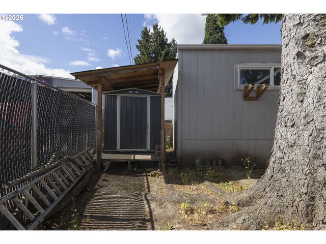 316 Sw BASELINE St 3, Hillsboro, OR 97123