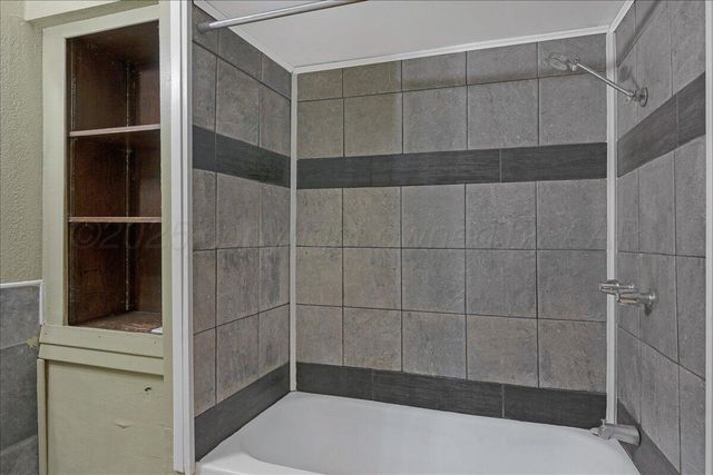 1403 S Hughes Street, Amarillo, TX 79102