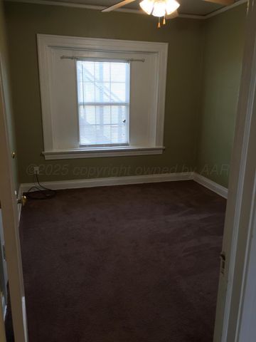 1403 S Hughes Street, Amarillo, TX 79102