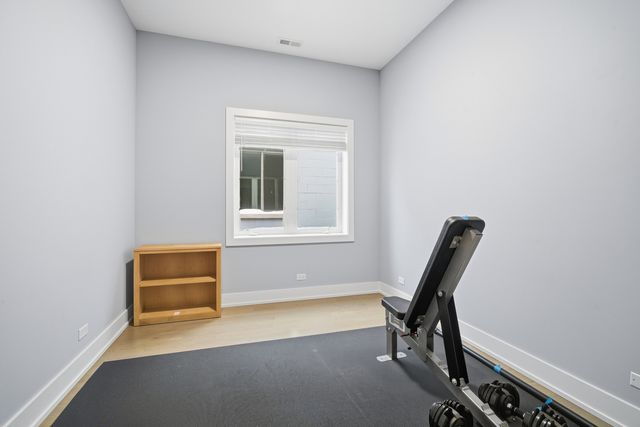 725 W 17th Street 3, Chicago, IL 60616