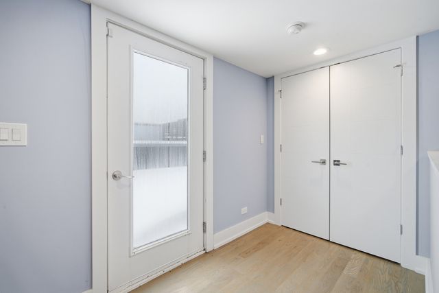 725 W 17th Street 3, Chicago, IL 60616