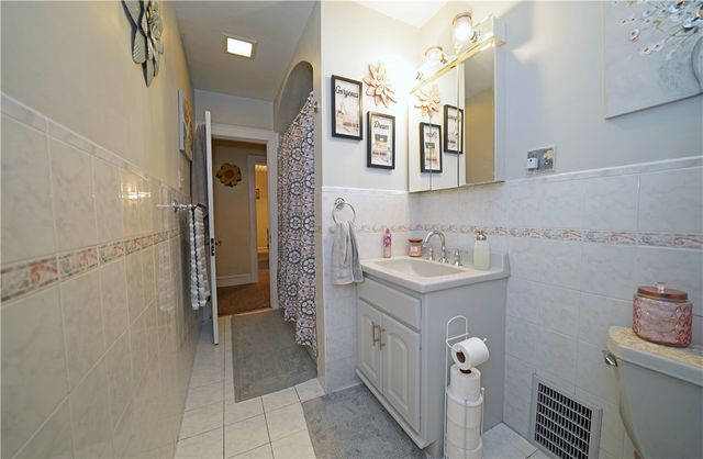 1105 Walnut Street, Elmira City, NY 14905