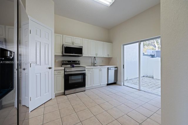 1947 SE 24th Ter, Homestead, FL 33035