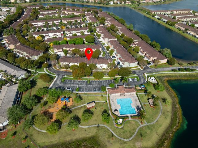 1947 SE 24th Ter, Homestead, FL 33035