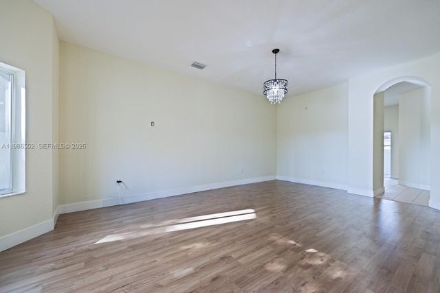 1947 SE 24th Ter, Homestead, FL 33035