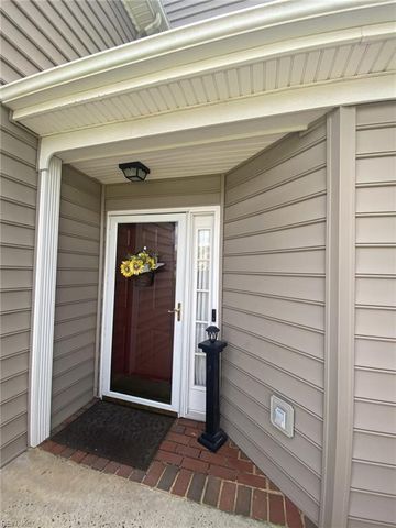 2363 Old Greenbrier RD, Chesapeake, VA 23325