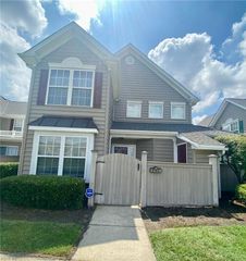 2363 Old Greenbrier RD, Chesapeake, VA 23325