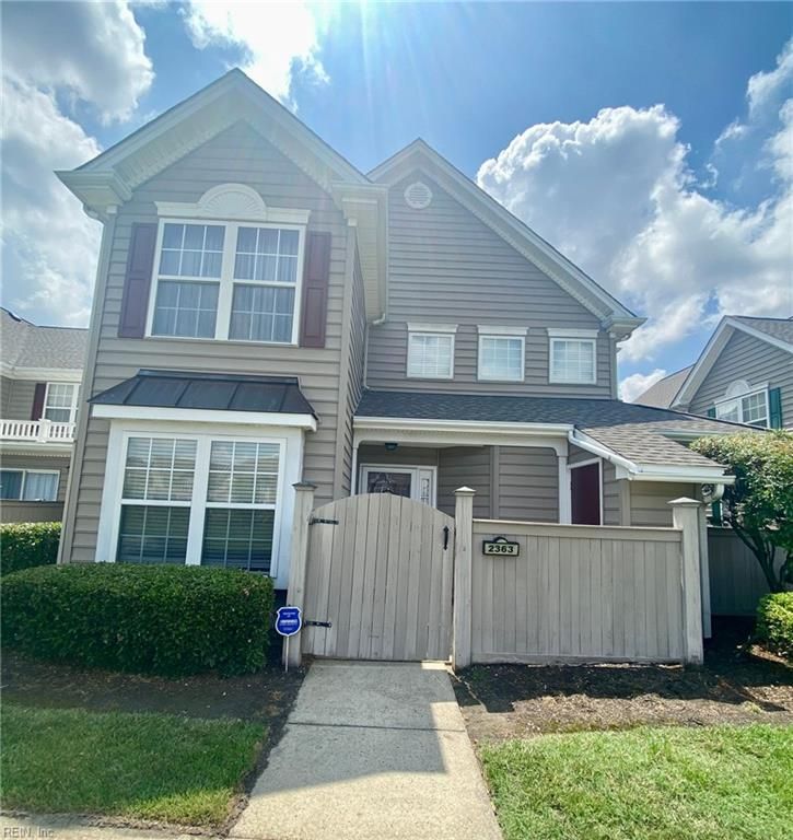 2363 Old Greenbrier RD, Chesapeake, VA 23325