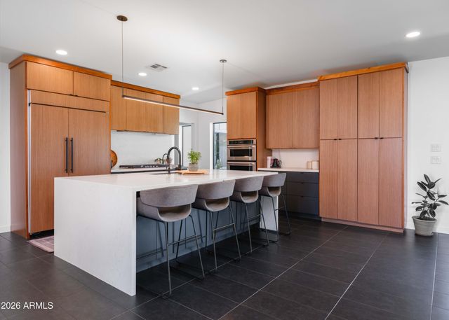 9841 N 35TH Street, Phoenix, AZ 85028