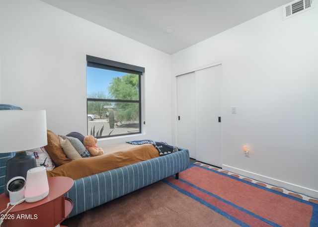 9841 N 35TH Street, Phoenix, AZ 85028