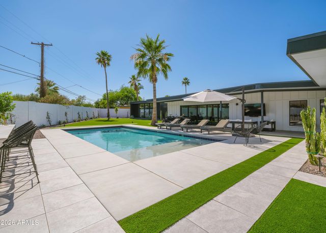 9841 N 35TH Street, Phoenix, AZ 85028