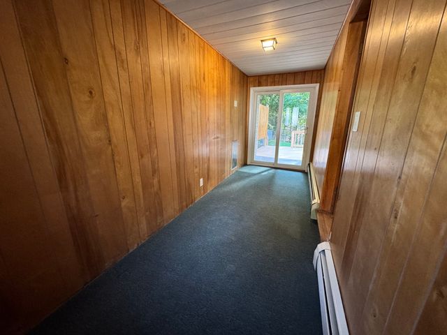 56 Valleyview Rd, Leominster, MA 01453