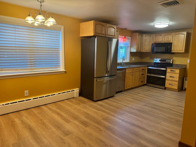 56 Valleyview Rd, Leominster, MA 01453