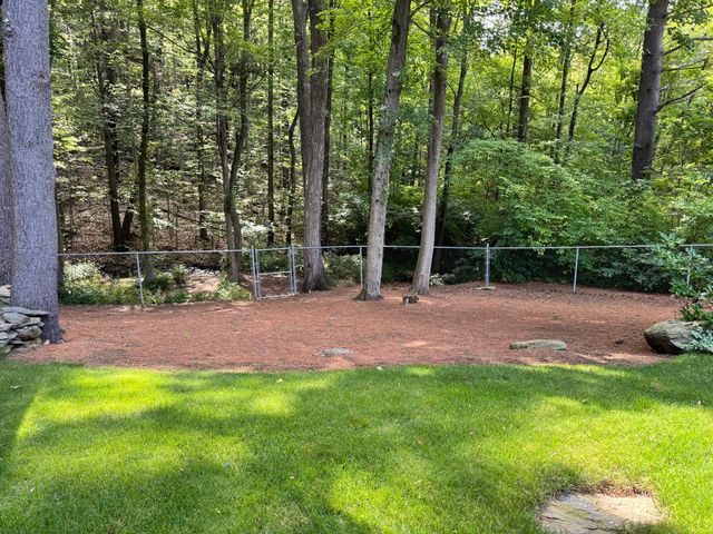 56 Valleyview Rd, Leominster, MA 01453