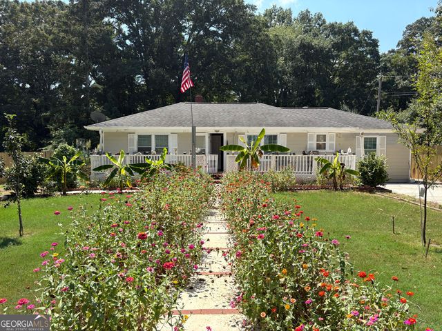 309 Glen Iris Drive, Monroe, GA 30655