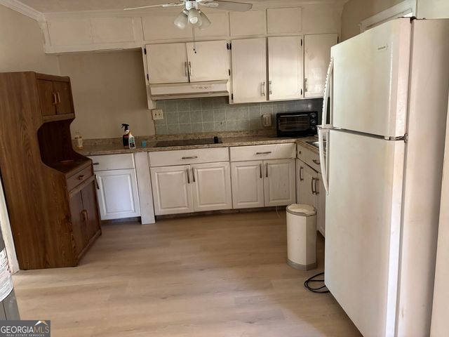 309 Glen Iris Drive, Monroe, GA 30655