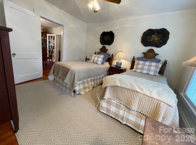 218 Circle Avenue 218, Charlotte, NC 28207