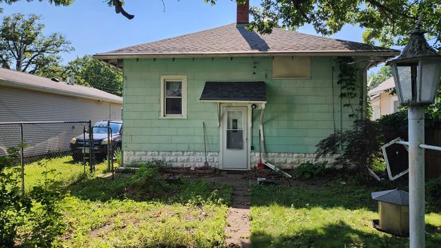 1543 26th Street, Rock Island, IL 61201