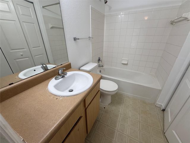 2015 ERVING CIRCLE 102, Ocoee, FL 34761