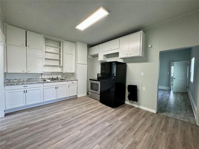 2123 W Park Place, Oklahoma City, OK 73107