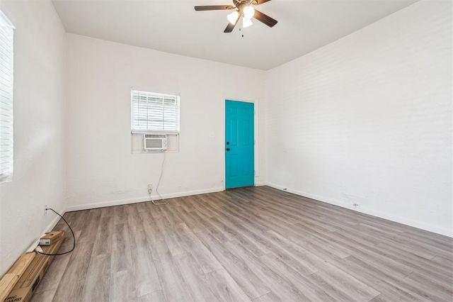 2123 W Park Place, Oklahoma City, OK 73107