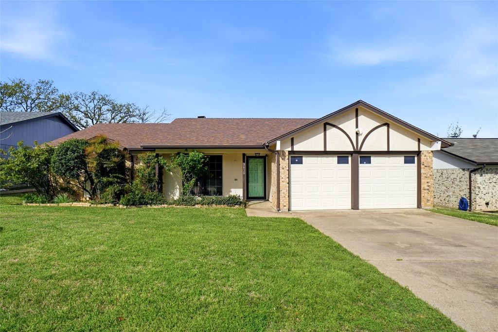 2610 Nelwin Place, Arlington, TX 76016