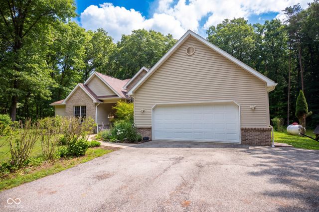 12368 Upas Road, Plymouth, IN 46563