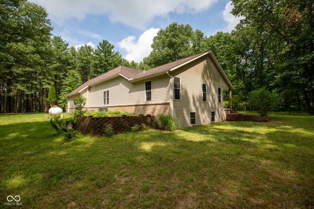 12368 Upas Road, Plymouth, IN 46563